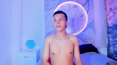 THGIAGO online show from September 17, 10:55 pm