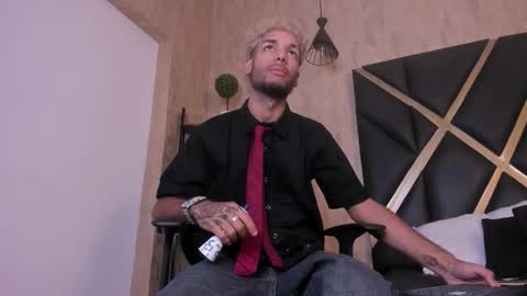 ThiagoFerreti online show from September 18, 4:14 am