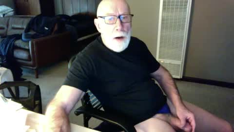 Snapshot of thickmorningwoodinyoualways chatting on January 4, 5:16 pm Thickmorningwoodinyou always online show from January 4, 5:16 pm