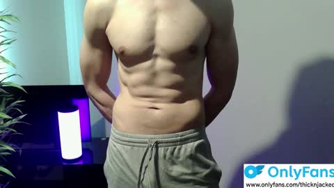Thick AND Jacked online show from October 16, 11:57 pm