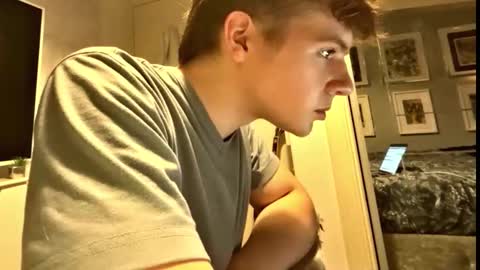 thickny0ung online show from October 14, 2:57 pm