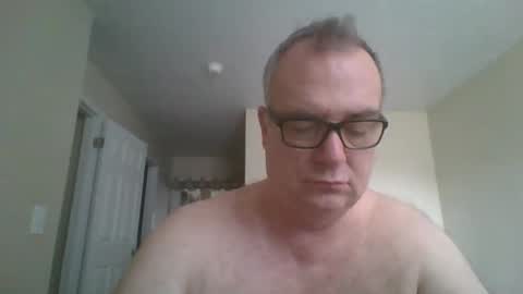 Snapshot of thickwhiteload chatting on March 12, 9:24 pm thickwhiteload online show from March 12, 9:24 pm
