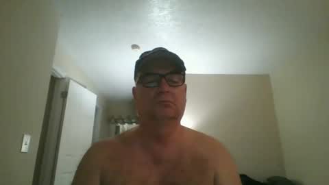 Snapshot of thickwhiteload chatting on December 15, 2:37 pm thickwhiteload online show from December 15, 2:37 pm