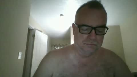 Snapshot of thickwhiteload chatting on January 6, 3:40 pm thickwhiteload online show from January 6, 3:40 pm