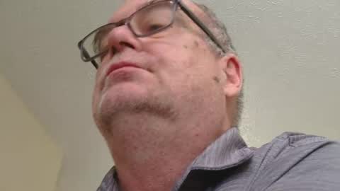 thickwhiteload online show from April 22, 5:18 pm