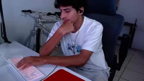 thieves_us online show from October 28, 3:53 am