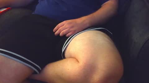 Snapshot of thighguy30 chatting on October 9, 11:42 pm Demonhuntr online show from October 9, 11:42 pm