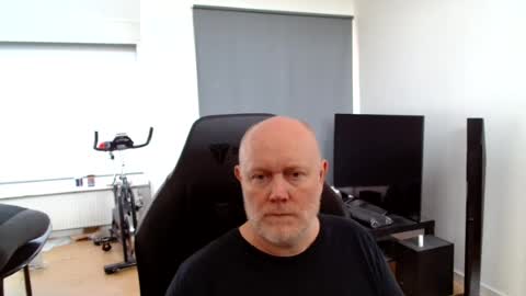 thomas806035 online show from August 3, 10:10 am