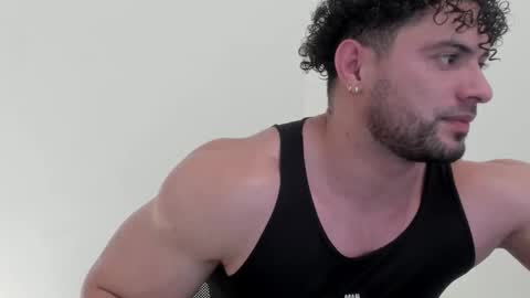 Thomas Brandon online show from November 10, 9:31 pm