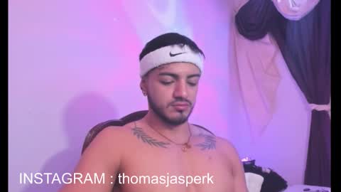 Thomas online show from November 17, 10:02 pm