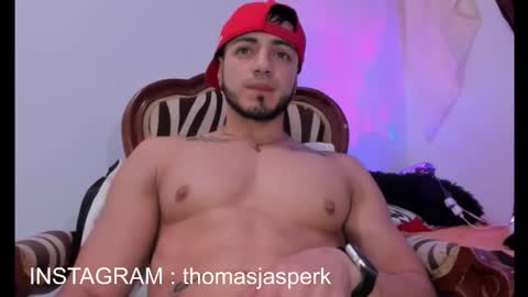 Thomas online show from November 25, 8:22 pm