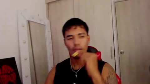 Thomas online show from February 20, 2:30 am