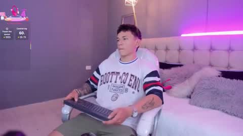 Thomas online show from October 2, 11:14 am