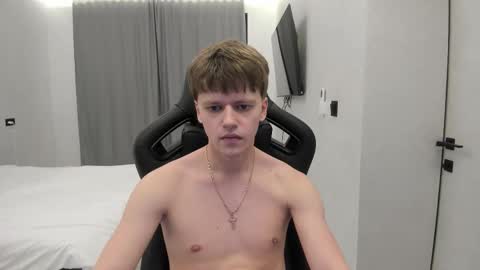 Tomas online show from March 24, 10:13 pm