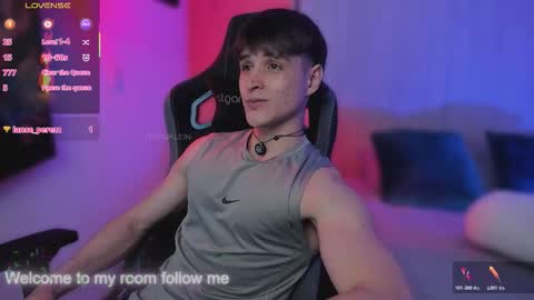 Thom Klein online show from November 10, 6:46 pm