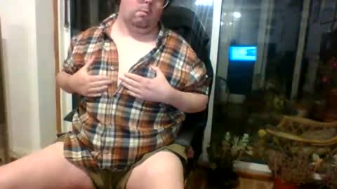 Thomsam88 check out my bio for loads of hot videos mmmmmmmmmm online show from September 11, 2:21 am