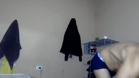 thonybeiio online show from October 4, 6:57 pm