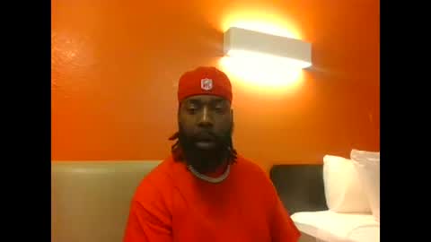 Snapshot of thotyboy68 chatting on February 28, 10:20 am Thotyboy online show from February 28, 10:20 am