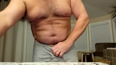 Horny Friend with Benifits online show from December 20, 12:51 am