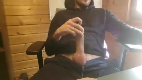 toobigcockforonegirl online show from March 6, 8:55 am