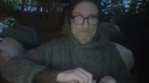 tiddles12345 online show from June 6, 3:45 am