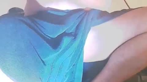 TKChiNorth online show from November 2, 8:13 pm