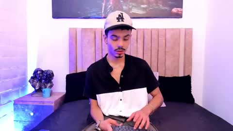 Evans  online show from November 9, 4:49 am