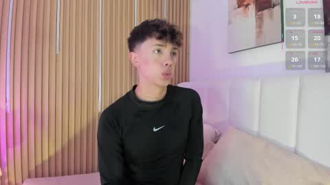 Timothy 21 years old online show from March 25, 8:35 pm