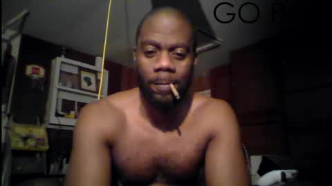 tinycock_1979 online show from December 18, 5:59 am