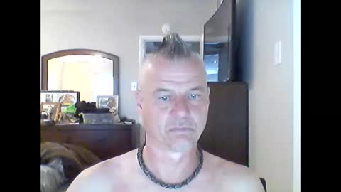 tx46m online show from March 10, 8:01 pm