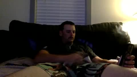 Snapshot of tnich28 chatting on September 20, 6:02 am tnich28 online show from September 20, 6:02 am