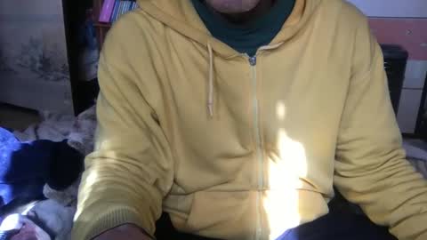 Snapshot of tokyo2024 chatting on February 12, 1:19 am small man online show from February 12, 1:19 am