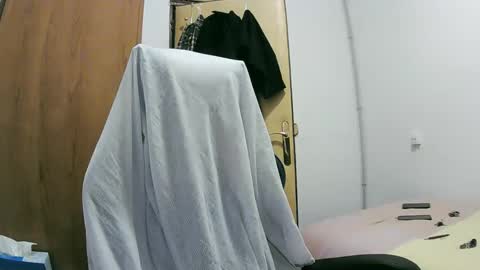 tolon408472 online show from January 9, 1:29 am