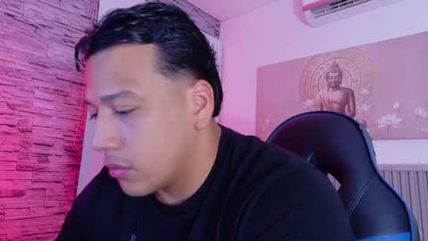 Tom muscle1 online show from March 30, 12:06 pm