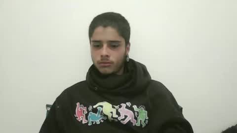 tom_prince18 online show from March 26, 10:58 pm