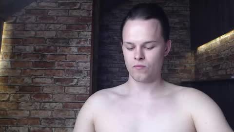 Tom online show from October 20, 12:42 pm