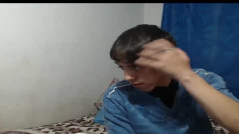 tomas_turbado_ online show from July 31, 7:30 am