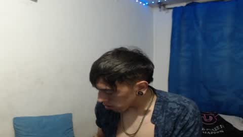 tomas_turbado_ online show from August 3, 7:51 am