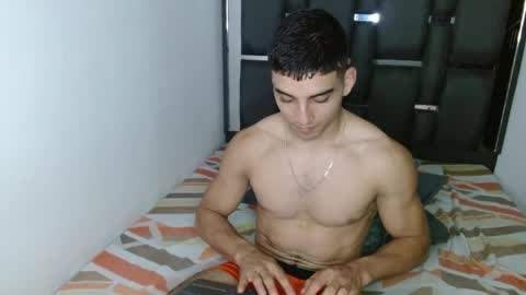 tomaz_18 online show from March 31, 1:29 am