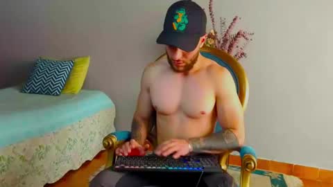 tomDavisXl online show from September 15, 3:35 pm