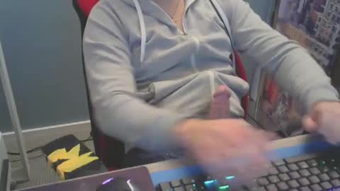 tomin3m online show from December 20, 7:39 pm