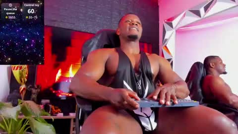 Tom Mike online show from September 10, 2:10 am