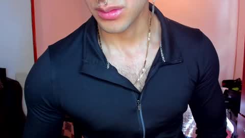 Twitter BreddTommy IG tommy bredd online show from February 19, 6:54 pm