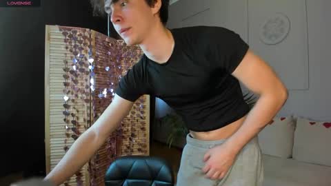 Tommy online show from February 15, 10:11 am