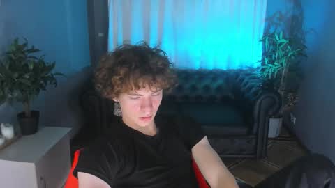 Tommy online show from October 6, 3:49 pm