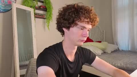 Tommy online show from September 9, 3:44 pm