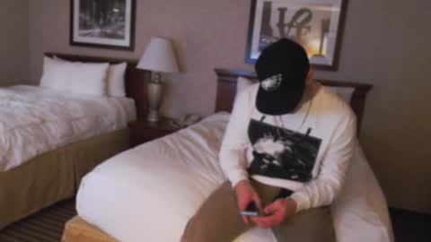 Snapshot of tommy_knuckles chatting on February 10, 6:09 am Tommy online show from February 10, 6:09 am