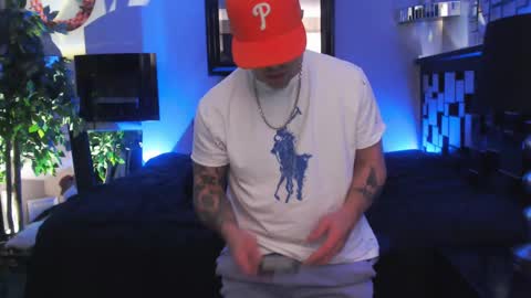 Snapshot of tommy_knuckles chatting on March 8, 1:01 pm Tommy online show from March 8, 1:01 pm
