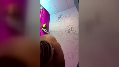 Tommybangzz online show from May 24, 2:34 pm