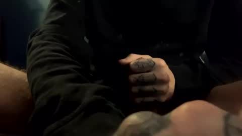 tommycumsloads online show from December 17, 2:12 am